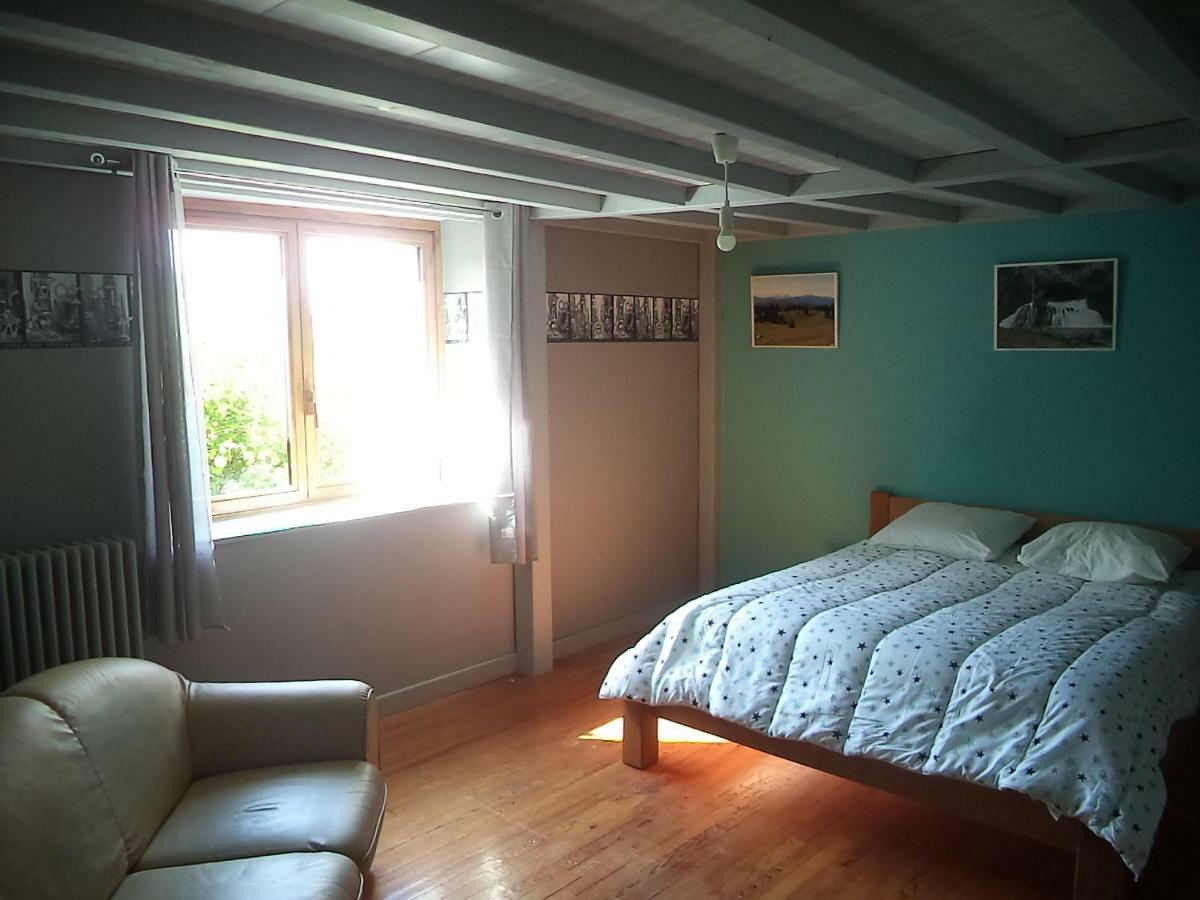 maison Montmillon Chamblay Extérieur photo